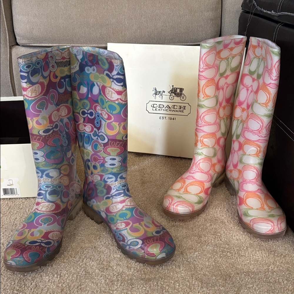 COACH POPPY Graphic Design BLUE PURPLE or PINK GREEN ORANGE  RAIN BOOTS sz9 EUC